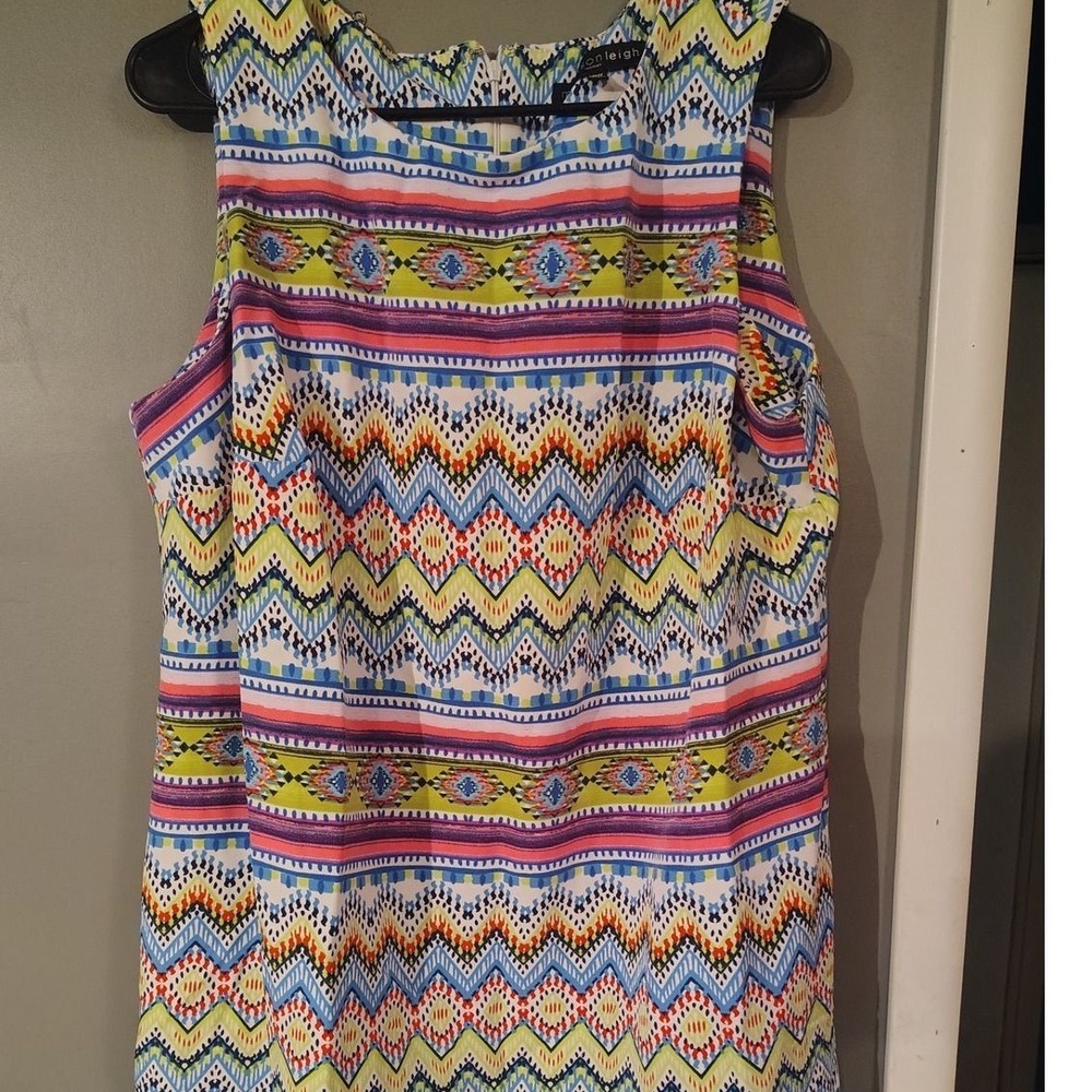 Madison Leigh Women 14W Sleeveless Geometric Tribal Print Tassel Hem Shift Dress